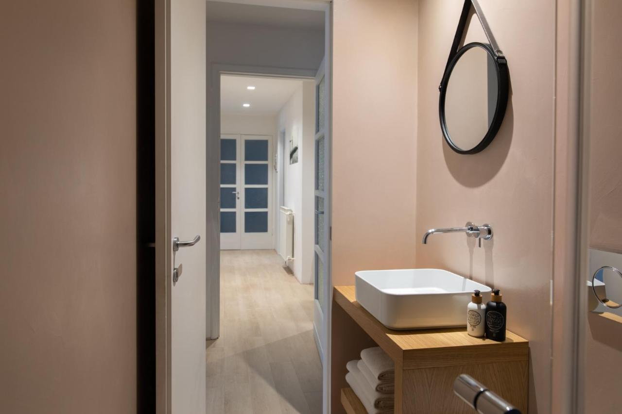 Luxury Lake View Apartments Salo Ngoại thất bức ảnh