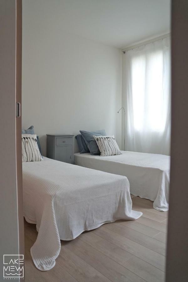 Luxury Lake View Apartments Salo Ngoại thất bức ảnh