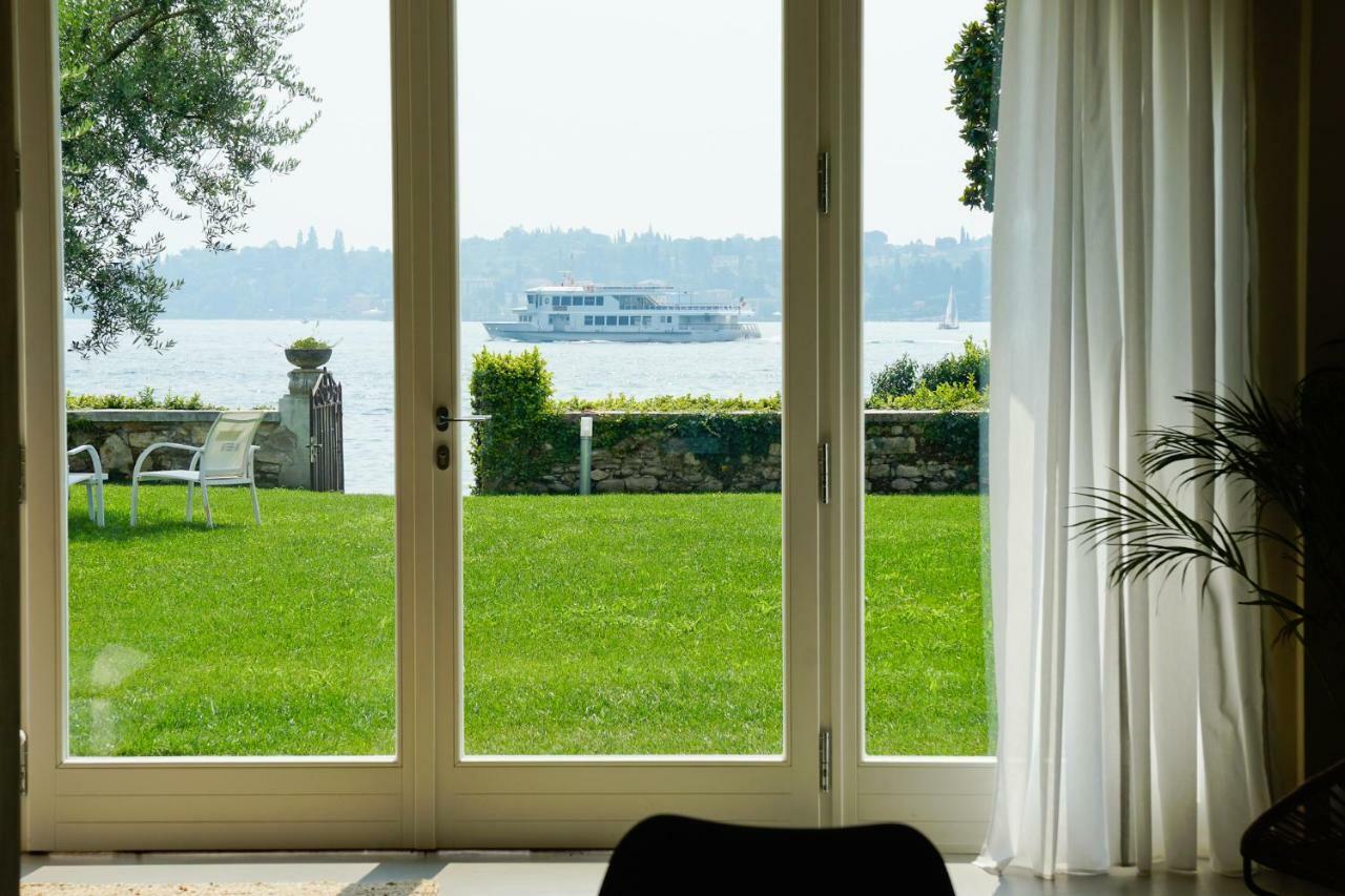 Luxury Lake View Apartments Salo Ngoại thất bức ảnh